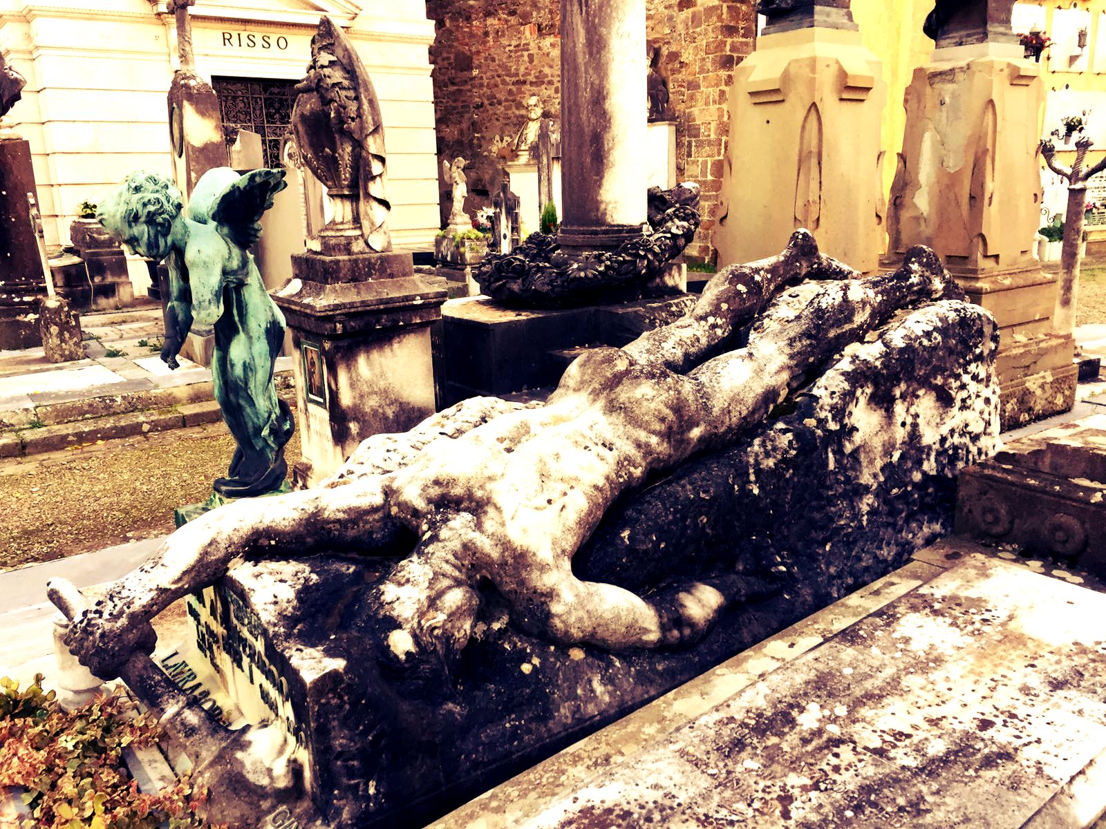 Cimitero delle Porte Sante a Firenze